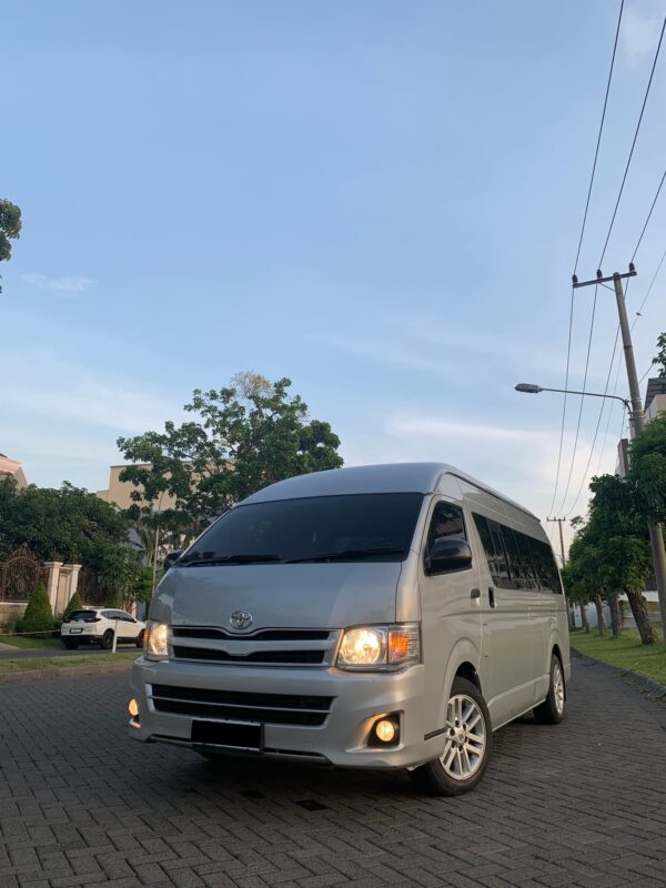 HiAce Paket 6 Jam